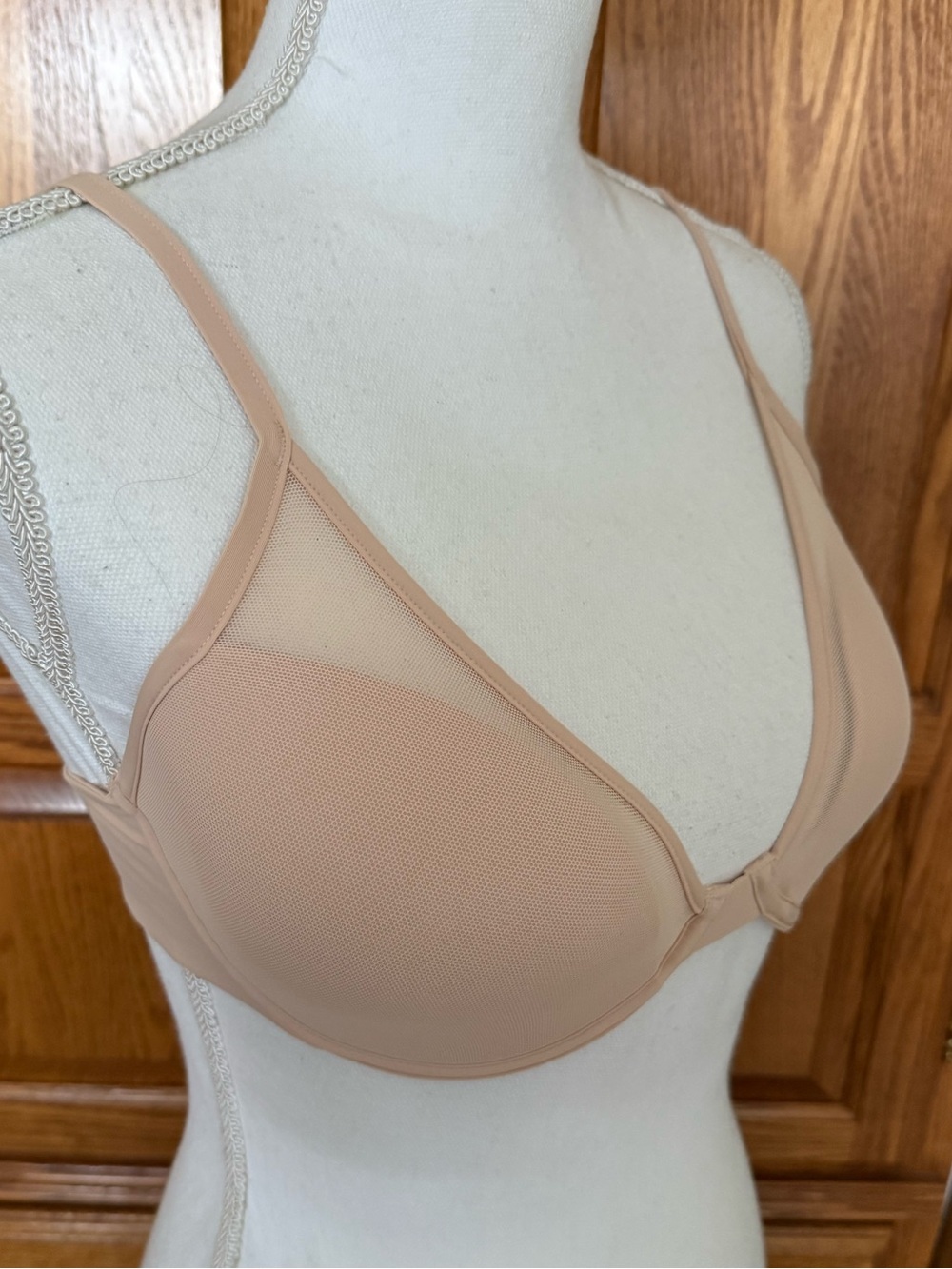 Everyday Nude T-Shirt Bra with Sheer Panels - Picture 4 of 10